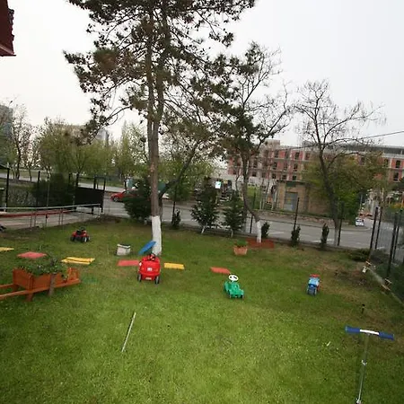 Hotel-hostel Mignon -private With Free Parking Casa de hóspedes Mamaia