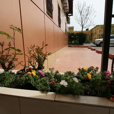 Hotel-hostel Mignon -private With Free Parking Casa de hóspedes Mamaia