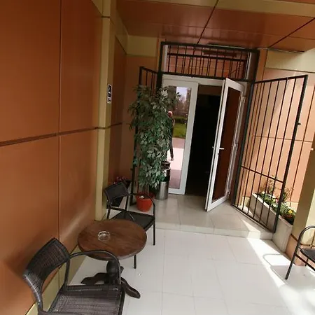 Hotel-hostel Mignon -private With Free Parking 3*