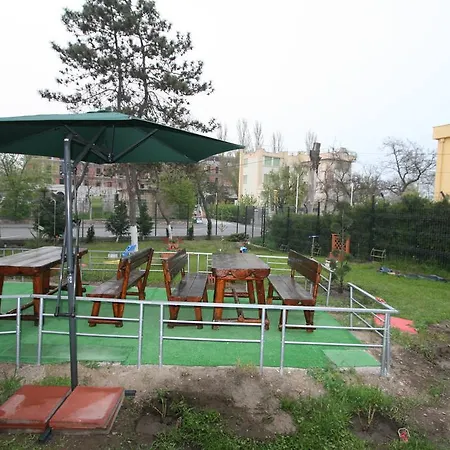 Hotel-hostel Mignon -private With Free Parking