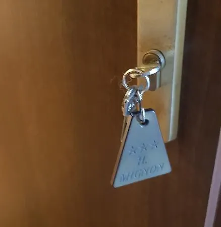 Hotel-hostel Mignon -private With Free Parking Mamaia