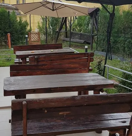 Pensiune Hotel-hostel Mignon -private With Free Parking