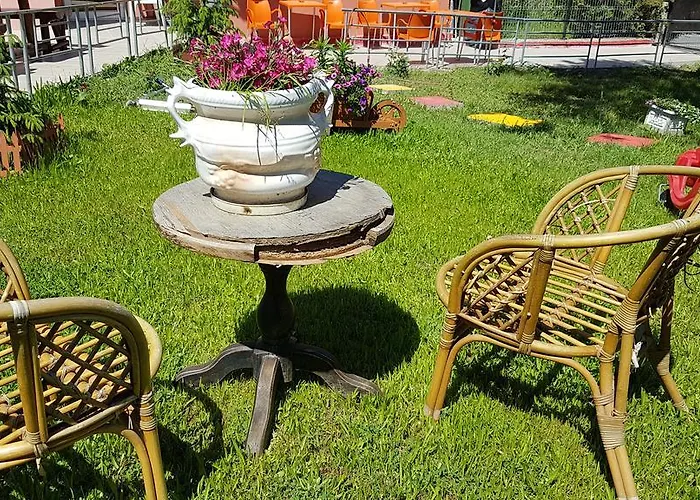 Hotel-hostel Mignon -private With Free Parking 3* Mamaia